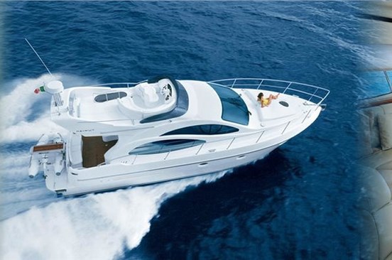 Photo of Luxury Motor Yacht Azimut 42 Palmyra