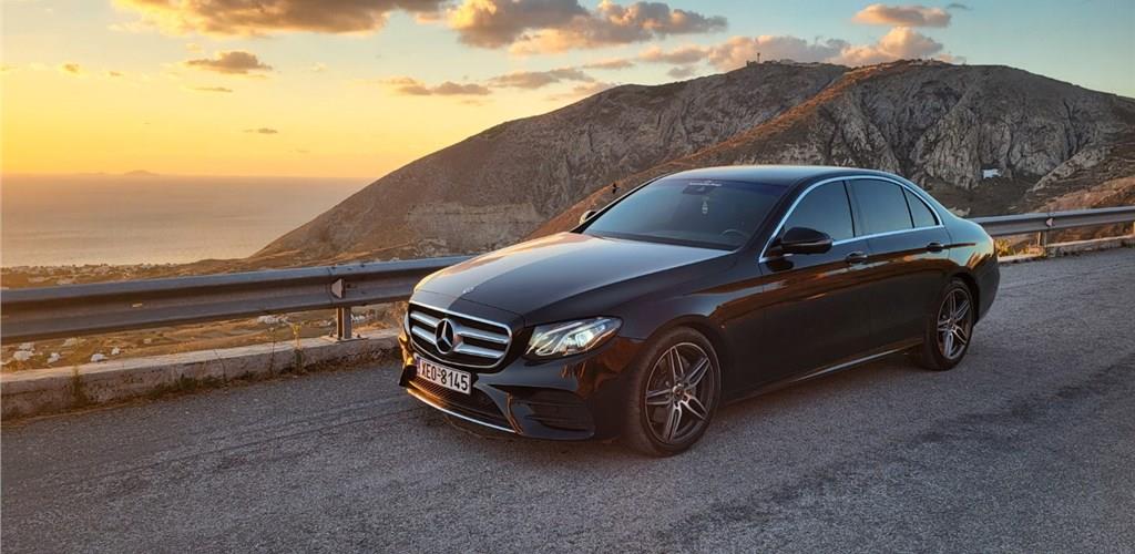 Photo of VIP Car Tour of Santorini's Highlights