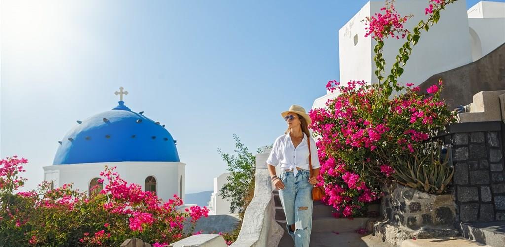 Photo of Private Luxury Minibus Tour of Santorini's Hidden Treasures