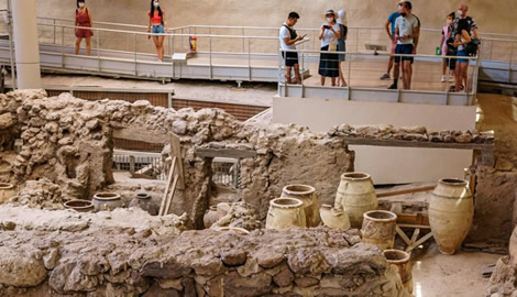 photo of Akrotiri Archaeological Site