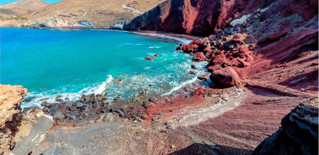 Photo of Discover Santorini’s Iconic Beaches on a Private 4-Hour Tour