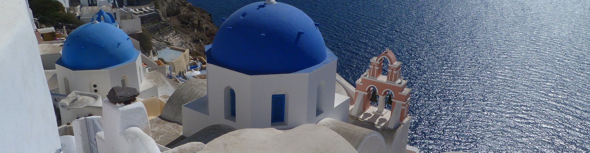 Photo of Discover the wonders of Santorini 6h Bus tour